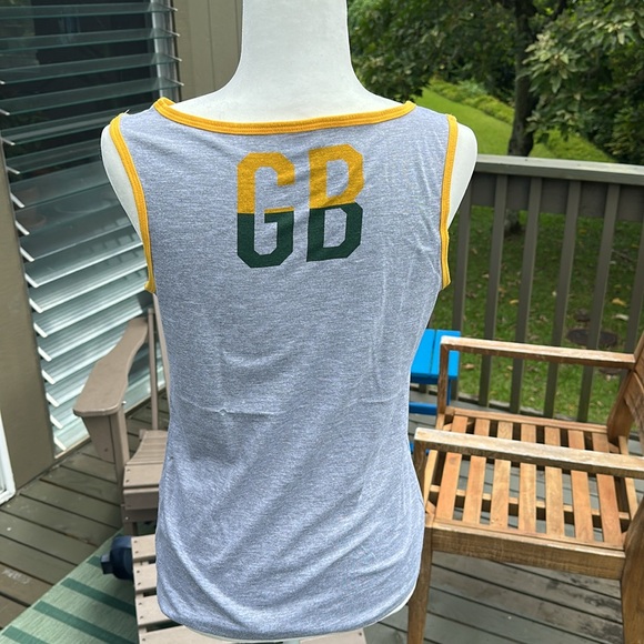 Nike Women's Green Bay Packers Gray Tank Top - Picture 3 of 6
